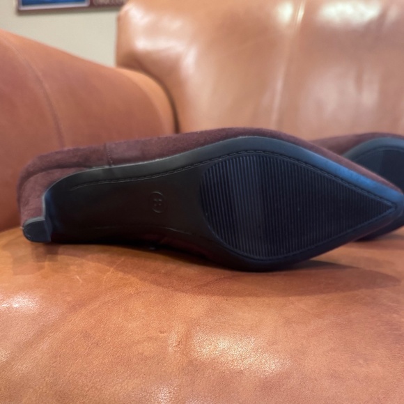 ⭐️ NWOT ⭐️ Universal Thread Suede Kitten Heel Brown Boots size 8 - Picture 6 of 9